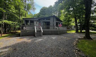 33 Eliot Ln, Albrightsville, PA 18210