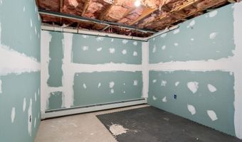 210 Rice St, Athol, MA 01331