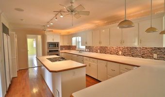 1222 E Main St, Ariton, AL 36311