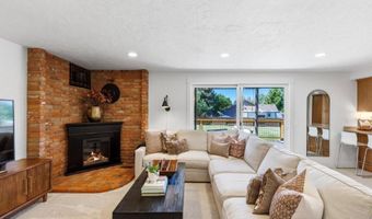 61211 Mount Vista Dr, Bend, OR 97702