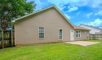 218 Hunters Run Dr, Benton, AR 72015