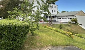 34 Sixth St, Auburn, ME 04210