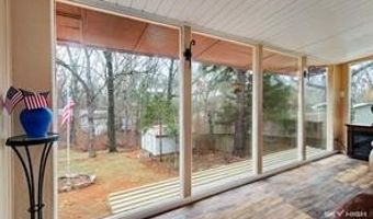 17 Ipswich Dr, Bella Vista, AR 72714