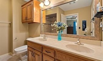 1018 Arbor Dr, Bartlesville, OK 74006
