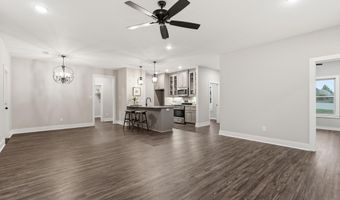 2444 Pleasant Willow Dr, Benton, AR 72015