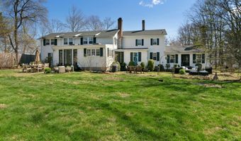 561 Middlesex Rd, Darien, CT 06820
