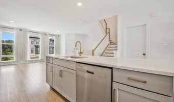 614 GLEN LAKE Dr, Bowie, MD 20716
