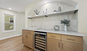 826 Dunlewy St, Asbury Park, NJ 07712