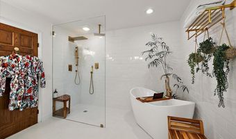 3427 E Dobson Pl, Ann Arbor, MI 48105