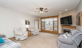 317 NE Eaglewood Dr, Ankeny, IA 50021