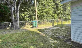 115 Davison Ln, Atmore, AL 36502