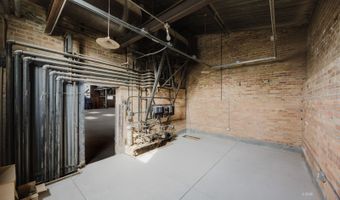 240 7th St, Elko, NV 89801