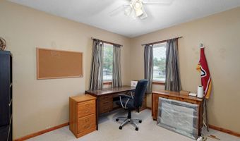 1301 S Tyler Ave, Aurora, MO 65605