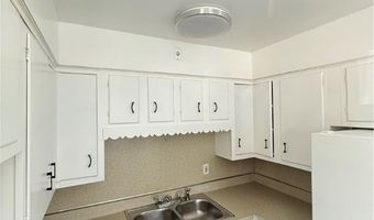 918 Brittain Rd, Akron, OH 44305