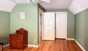 2642 Remington Rd, Utica, NY 13501