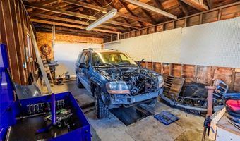 821 E 6th St, Anaconda, MT 59711