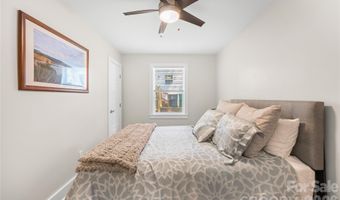 1120 Meadow Ln, Charlotte, NC 28205