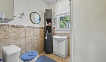 404 N Lincoln Ave, Alexandria, IN 46001