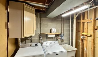 4367 Arden View Ct, Arden Hills, MN 55112
