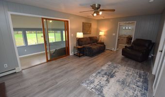 9640 Shady Ln, Algonac, MI 48001