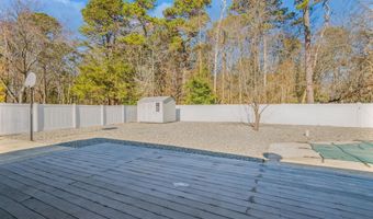 59 Harbor Inn Rd, Bayville, NJ 08721