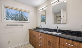 14122 Prairie Rd NW, Andover, MN 55304