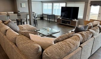 21 Groveway 21, Clinton, CT 06413