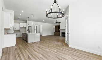 4996 Veal Station Rd, Weatherford, TX 76085