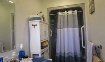 733 Lake St, Auburn, ME 04210