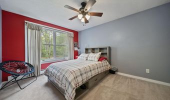32 Wellesley Dr, Bedford, NH 03110