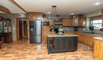 13874 NE County Road 353, Adrian, MO 64720