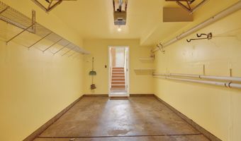 1930 Lindsay Ln, Ann Arbor, MI 48104