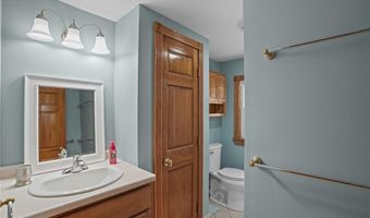 151 Old Jenckes Hill Rd, Lincoln, RI 02865