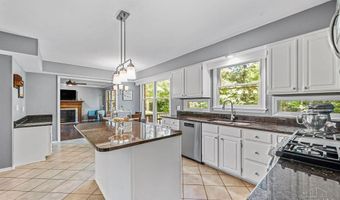 7029 Stonington Rd, Anderson Twp., OH 45230