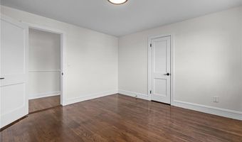 94 Carman St, Cranston, RI 02910