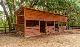 2735 NE 127TH Pl, Anthony, FL 32617