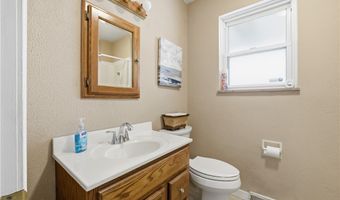 2530 Mill St, Aliquippa, PA 15001