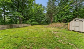 28 Walnut Hill Rd, Bethel, CT 06801