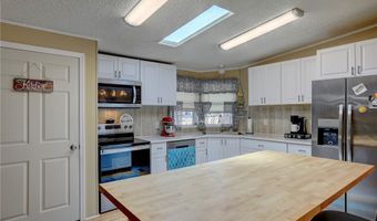 531 Persimmon Dr, Barefoot Bay, FL 32976