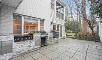 5714 HUNTINGTON Pkwy, Bethesda, MD 20814