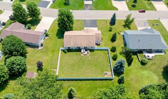 W5370 AMY Avenue, Appleton, WI 54915