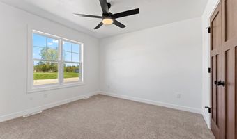 625 KIRKLAND Ave, Algoma, WI 54201