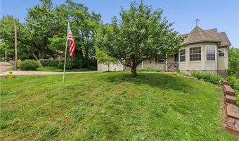 1701 Woods Rd, Akron, OH 44306