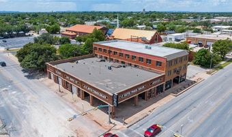 1305 S 1st St, Abilene, TX 79602