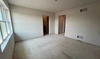 2813 Crinkle Root Dr, Fitchburg, WI 53711