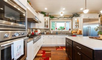 46 Rapelje Rd, Big Timber, MT 59011