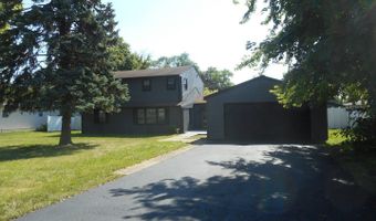 4 N327 7th Ave, Addison, IL 60101