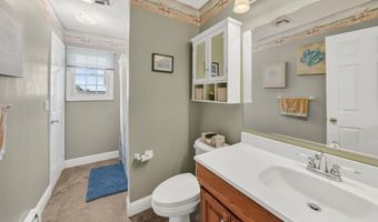 378 Bayview Ave, Bayville, NJ 08721