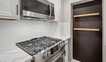 109 BLOOMSBERRY St, Baltimore, MD 21230