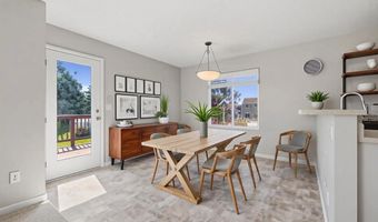 5113 NE Ledgestone Ct, Ankeny, IA 50021